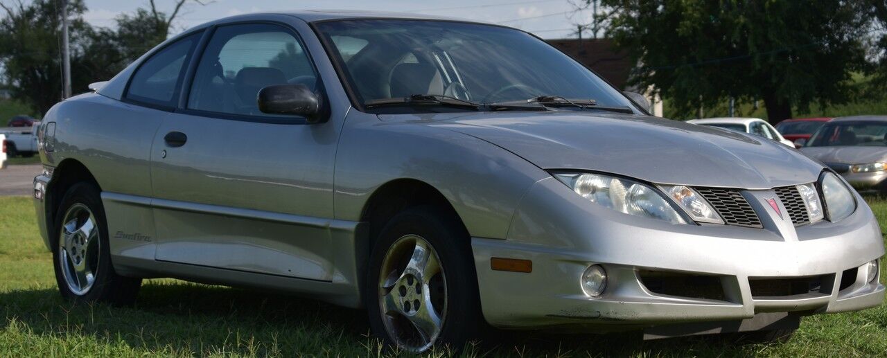 2005 Pontiac Sunfire  - Family Motors, Inc.
